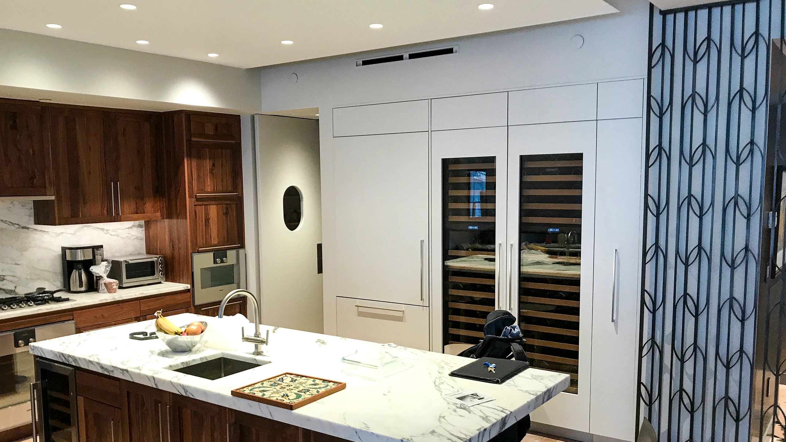 Custom kitchen with marble island built by ZSNY general contractor Manhattan